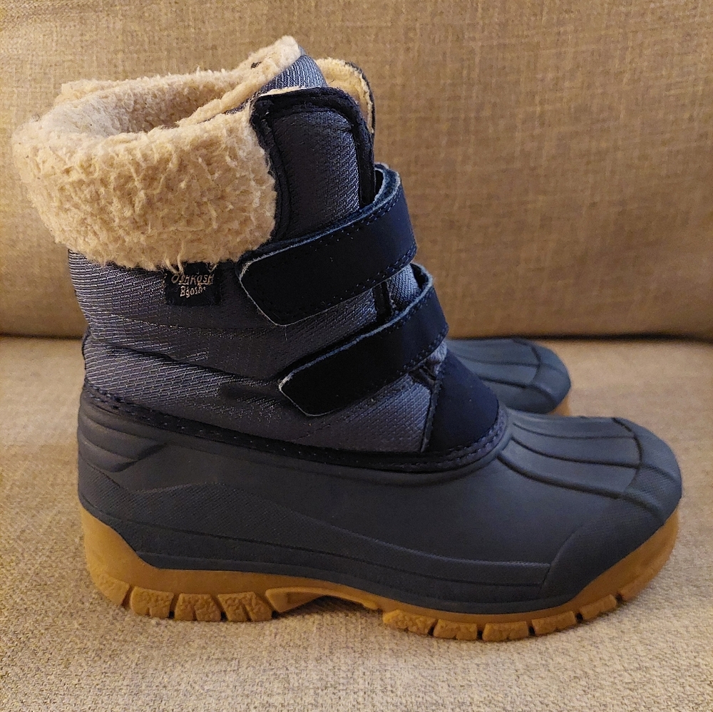 OshKosh B'gosh Yule Boys' Winter Boots Size 2